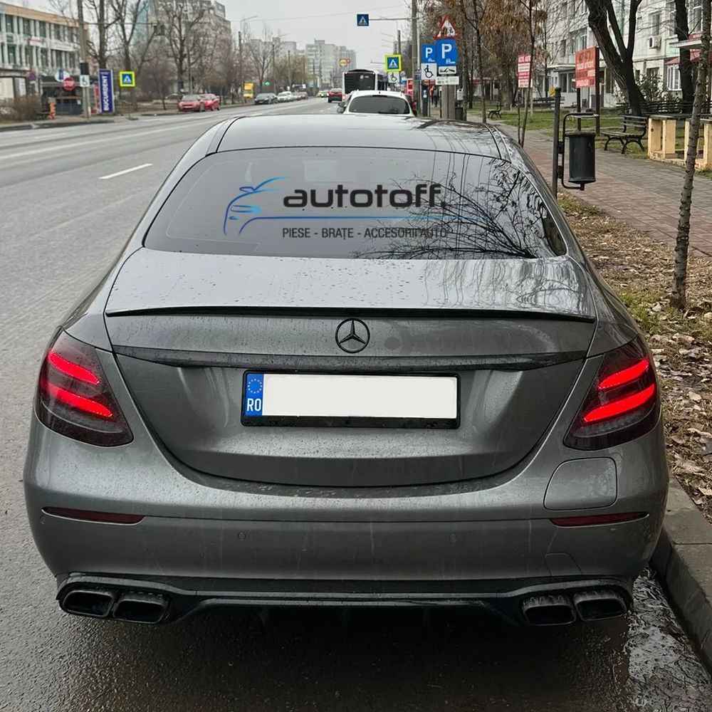 Difuzor bara spate Mercedes W213 S213 Standard (16-20) model E63 Black