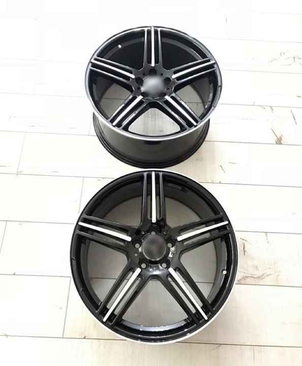 Jante Mercedes AMG noi, diametru R19 inchi 5x112