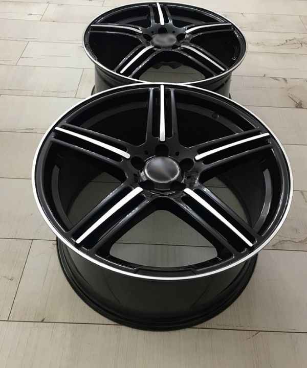 Jante Mercedes AMG noi, diametru R19 inchi 5x112