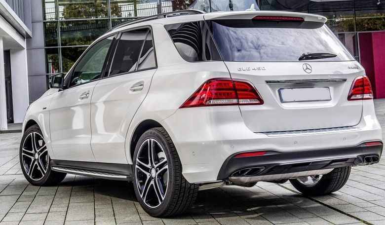 Praguri laterale Mercedes Benz ML W166 (11-14)