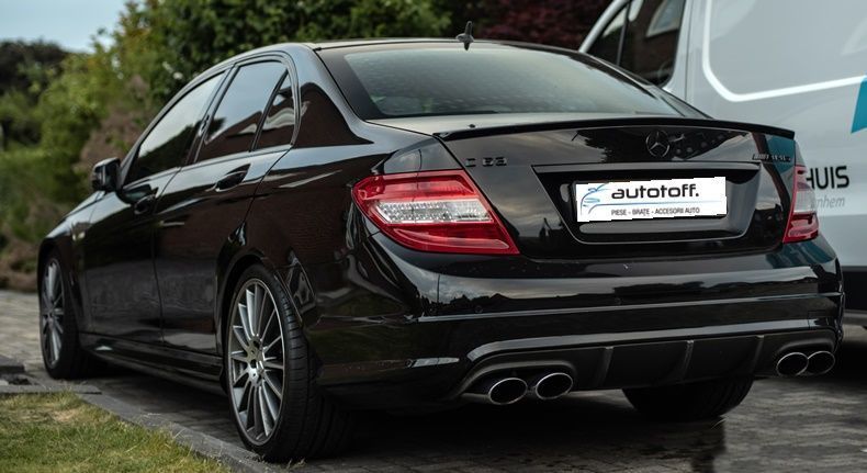 Pachet exterior Mercedes W204 C-Class (07-11) model AMG C63