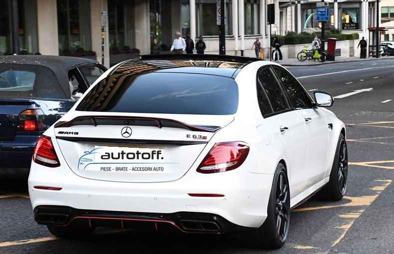 Ornamente tobe Mercedes W213 E-Class (2016+) AMG Design