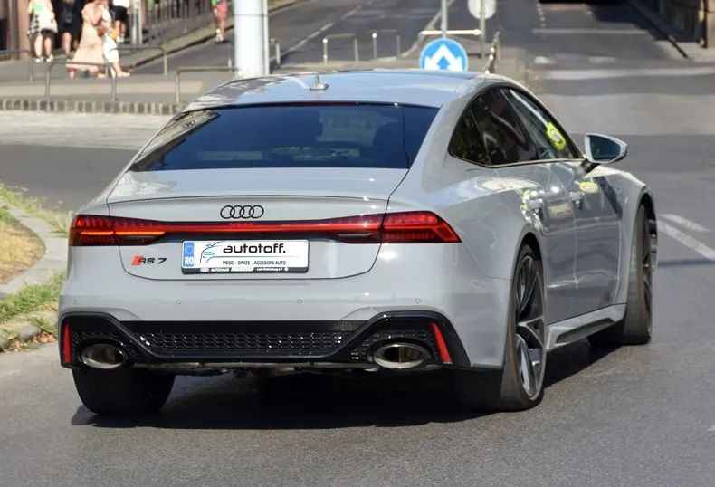 Bara spate Audi A7 C8 Sportback (2018+) RS Design