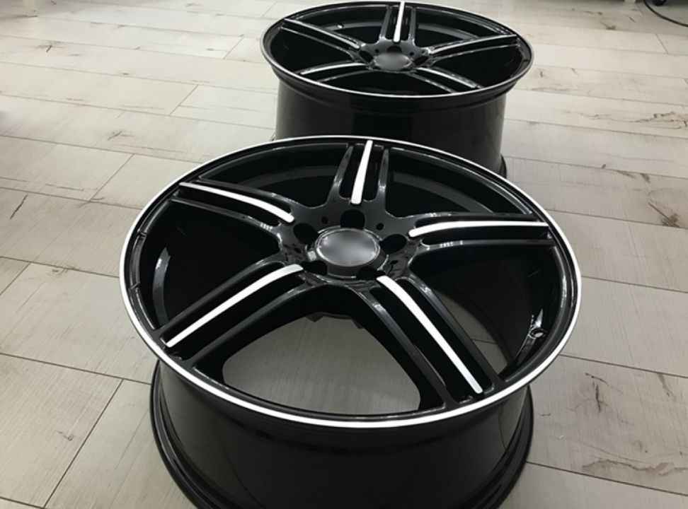 Jante Mercedes AMG noi, diametru R19 inchi 5x112