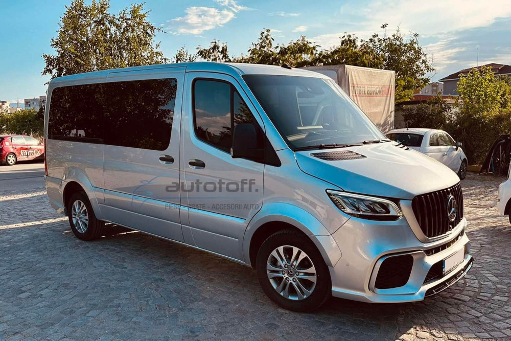 Pachet exterior compatibil cu Mercedes Sprinter W907 W910 (2018+) 63 AMG Design